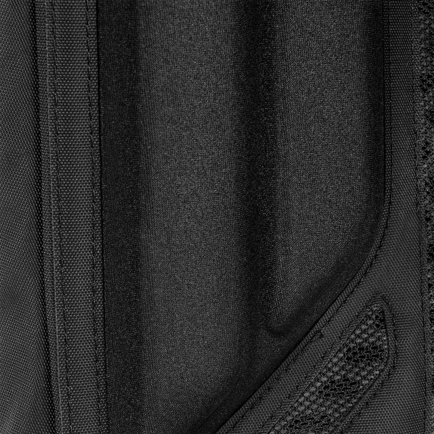 paragon-hydration-pack-v0 Paragon_Black_Texture.png