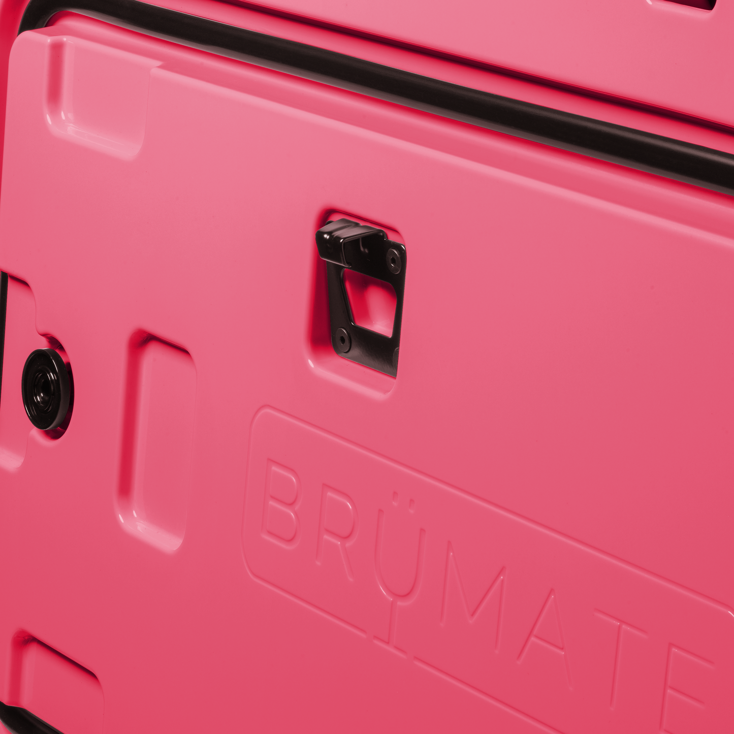 brutank-k2 brutank-55qt-neonpink-bottle-opener.png