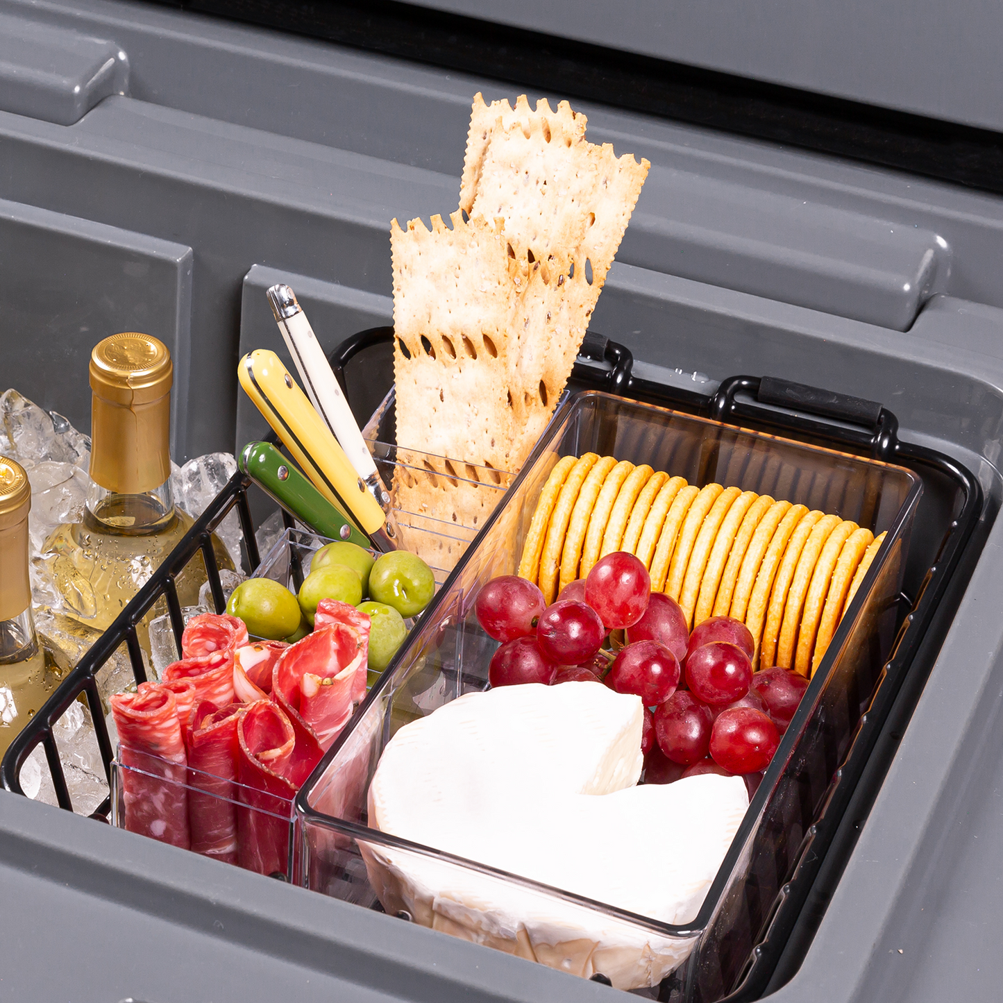 brutank-35qt-55qt-dry-rack-u1 brutank-dry-rack_accessory_alt-1.png